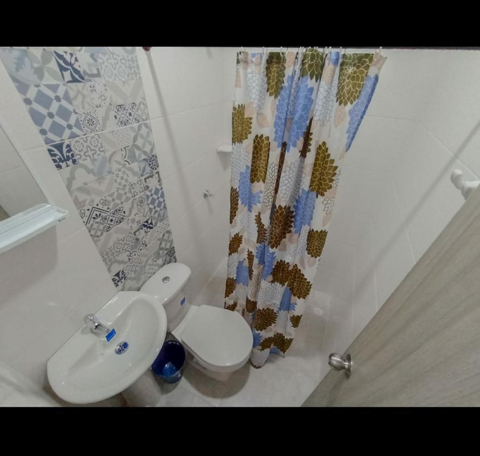 Apartamento Nuevo A Una Cuadra Del Rodadero Гайра Экстерьер фото