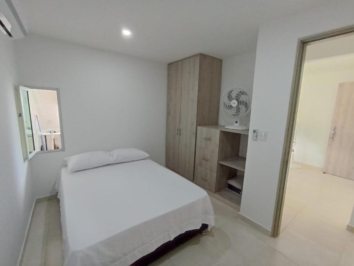 Apartamento Nuevo A Una Cuadra Del Rodadero Гайра Экстерьер фото